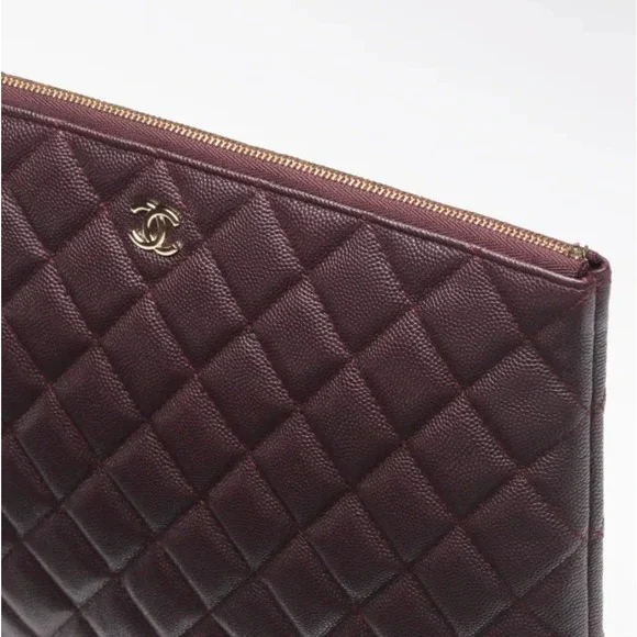 Chanel REV Black Caviar Gold Classic Quilted CC Zipper Pouch O Case Medium Bag - Picture 6 of 12